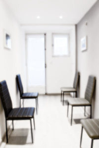 Salle d'attente du Cabinet d'Osteopathie Trianon à Juan les Pins